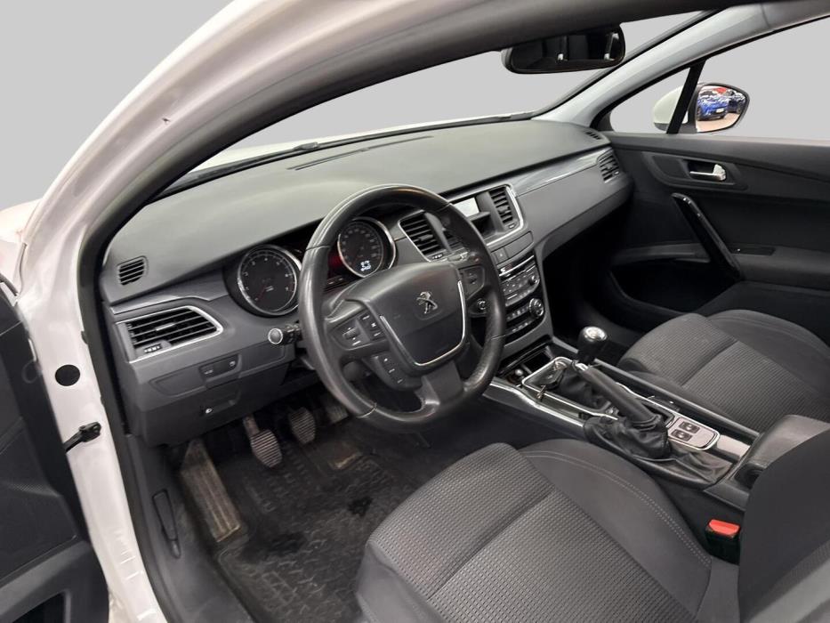 PEUGEOT 508 2013