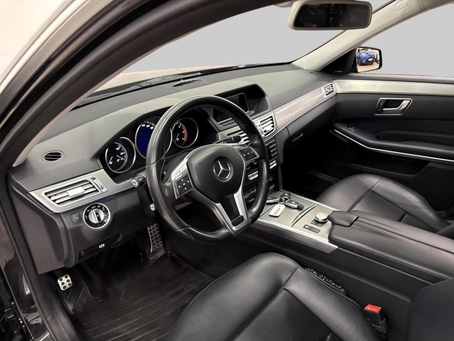MERCEDES-BENZ E 2014