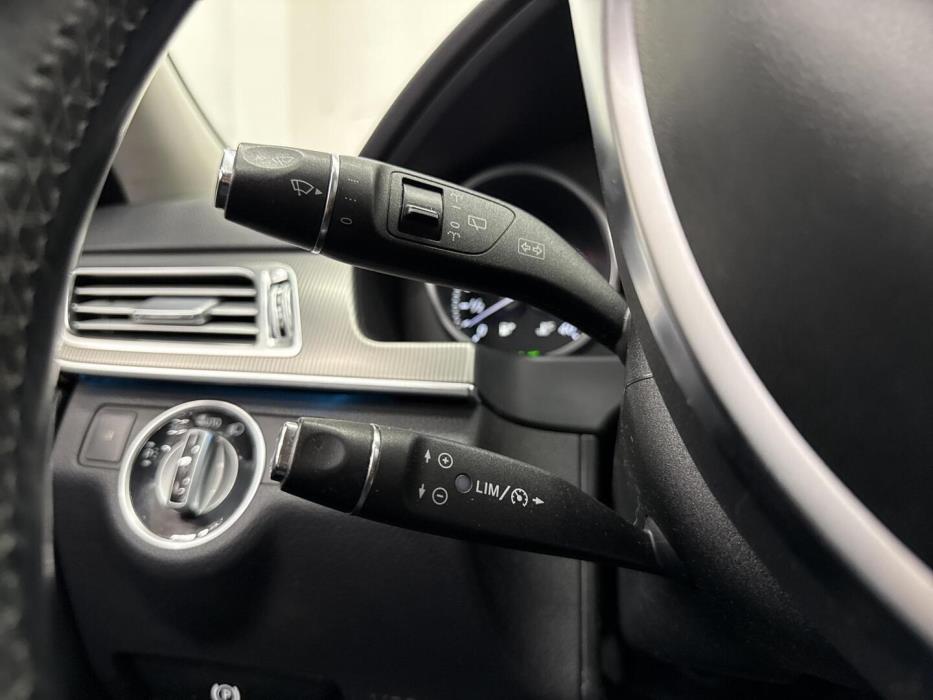 MERCEDES-BENZ E 2014