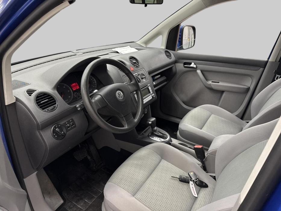 VOLKSWAGEN Caddy Maxi 2009