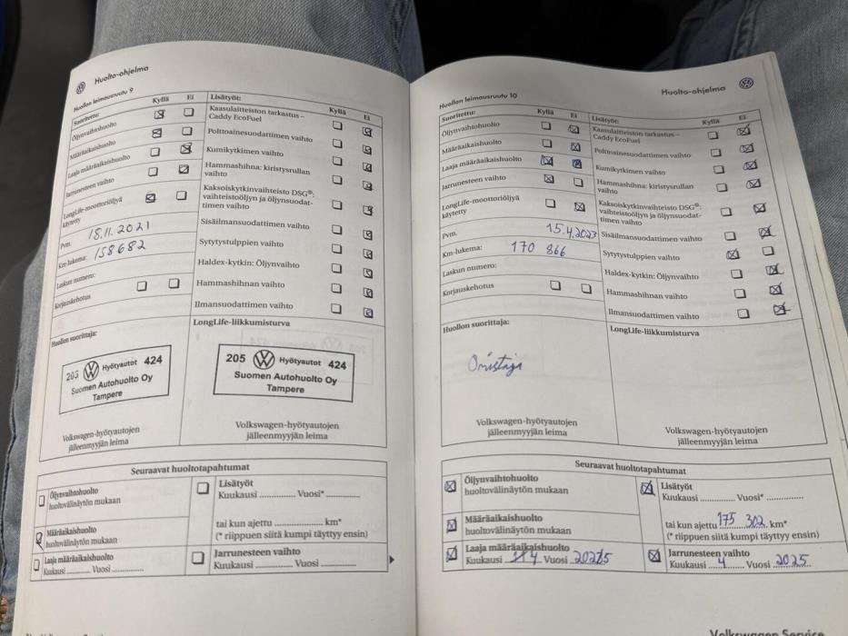 VOLKSWAGEN Caddy Maxi 2009