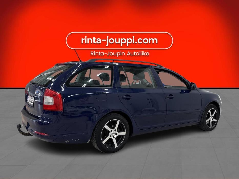 SKODA Octavia 2013