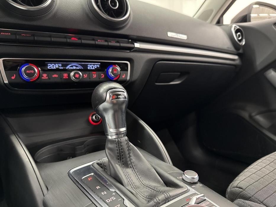 AUDI A3 2013