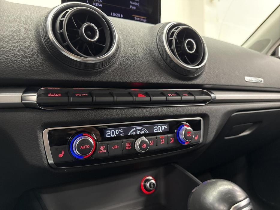 AUDI A3 2013