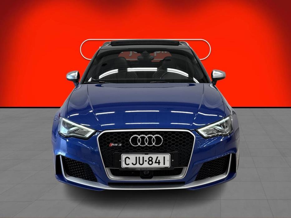 AUDI RS 3 2015