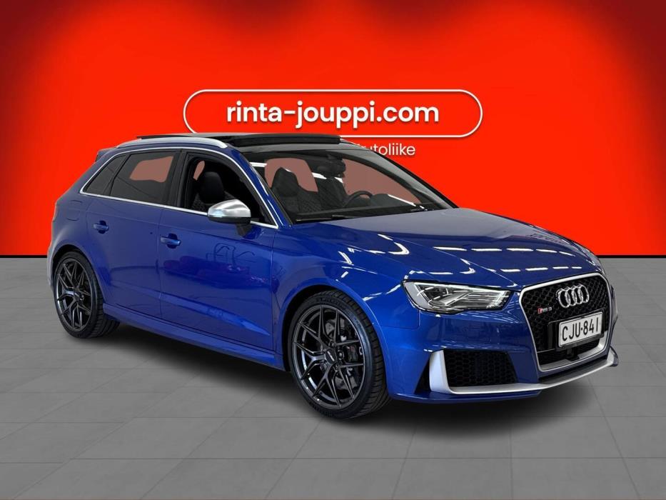 AUDI RS 3 2015