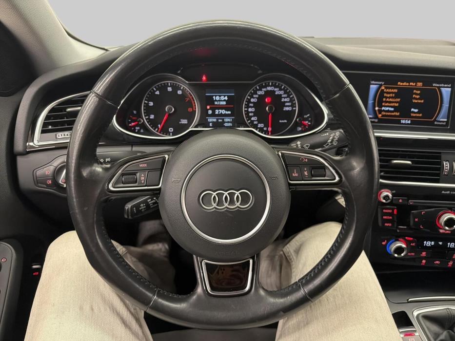 AUDI A4 2015