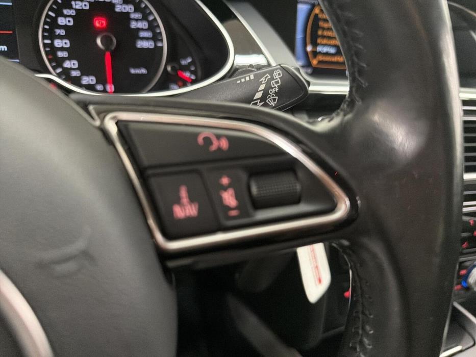 AUDI A4 2015