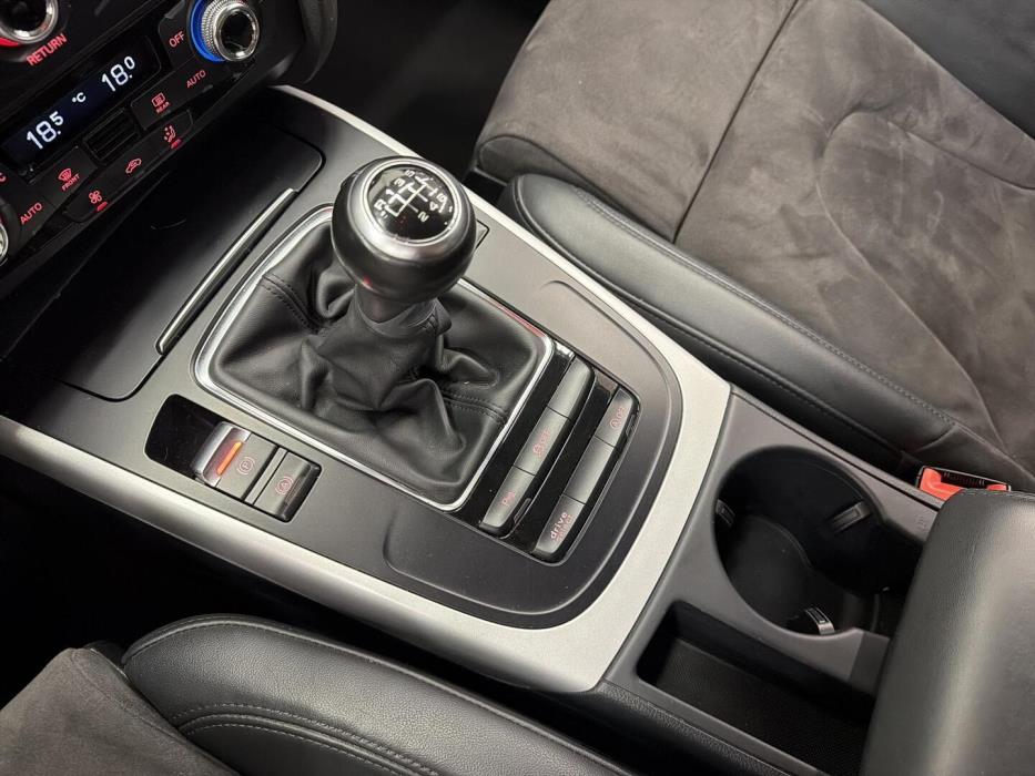 AUDI A4 2015