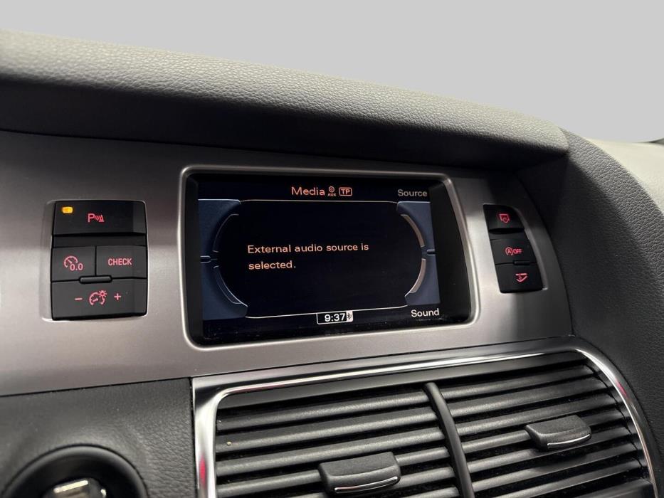 AUDI Q7 2011