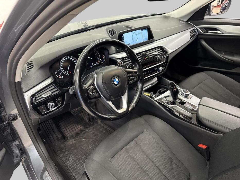 BMW 520 2018
