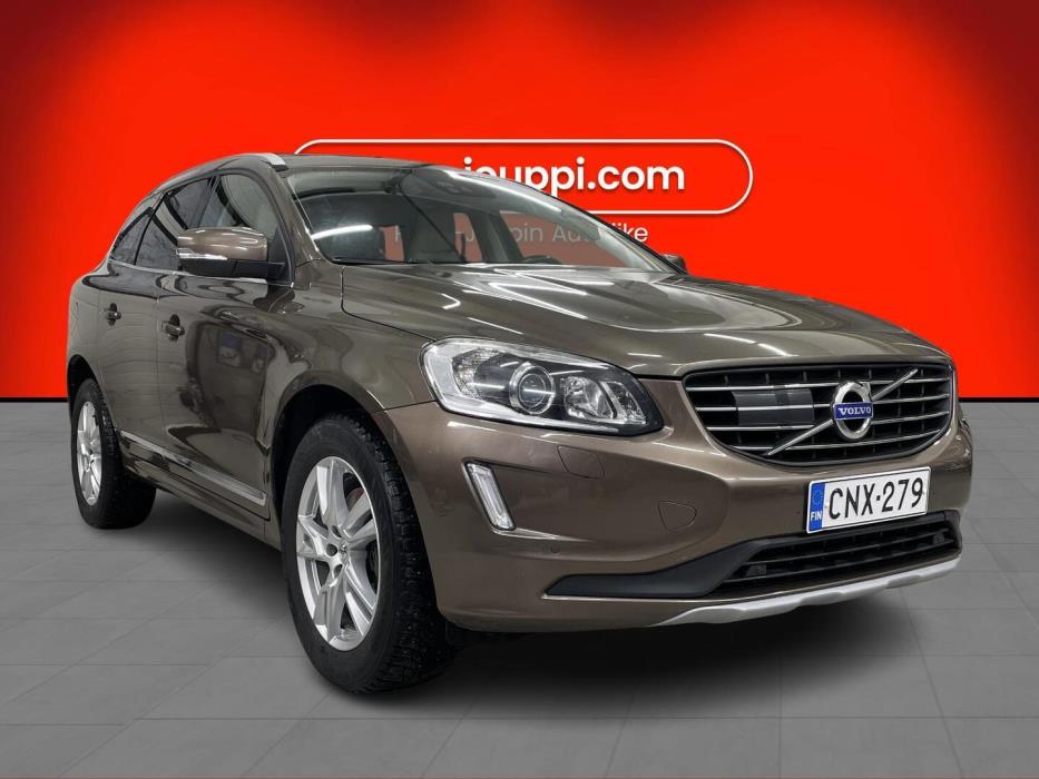 VOLVO XC60 2017