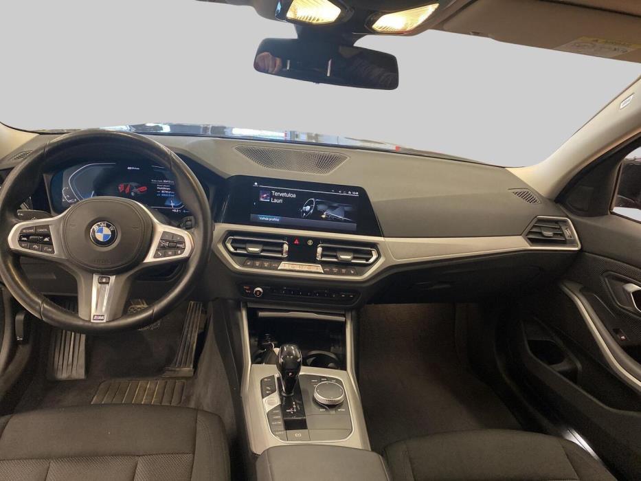 BMW 330 2020
