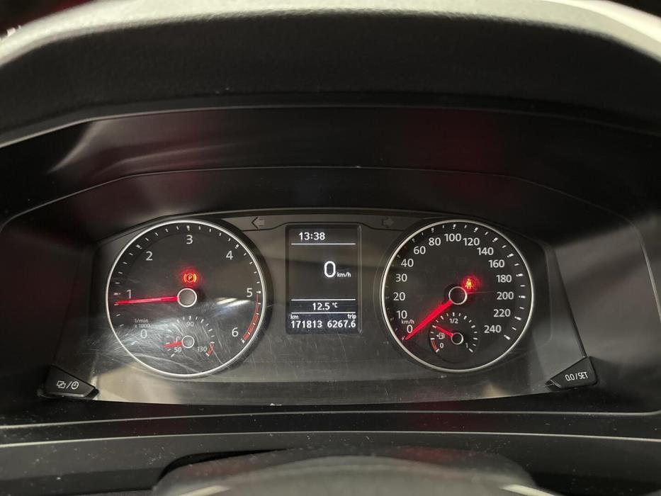 VOLKSWAGEN Transporter 2016