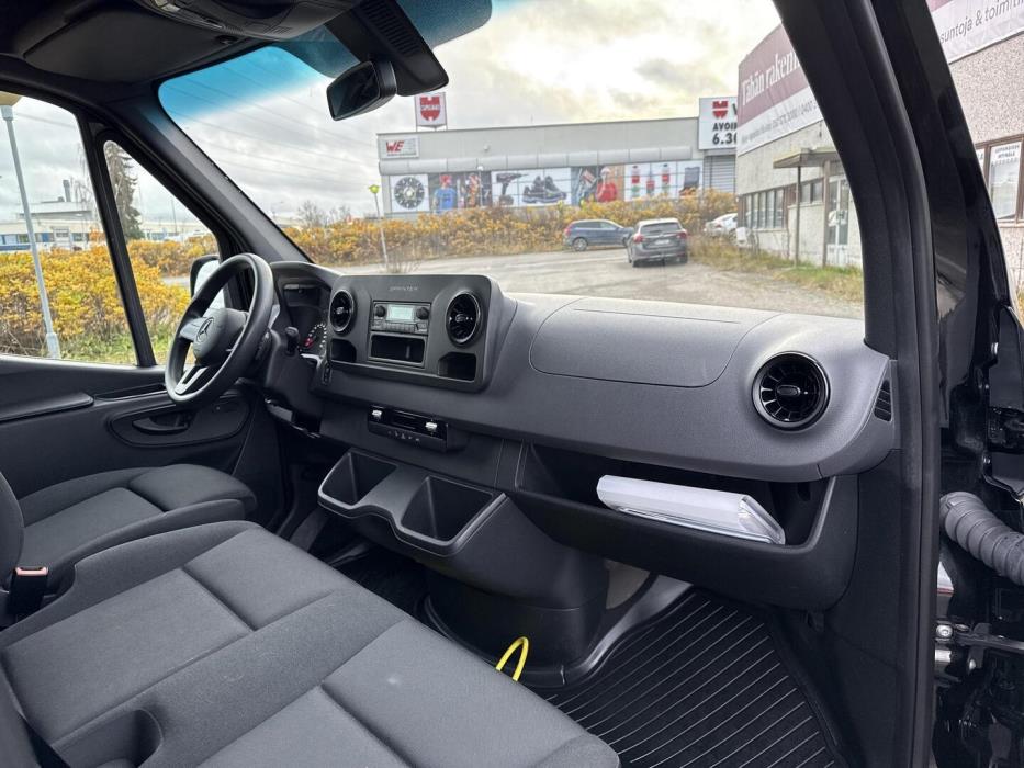 MERCEDES-BENZ Sprinter 2022