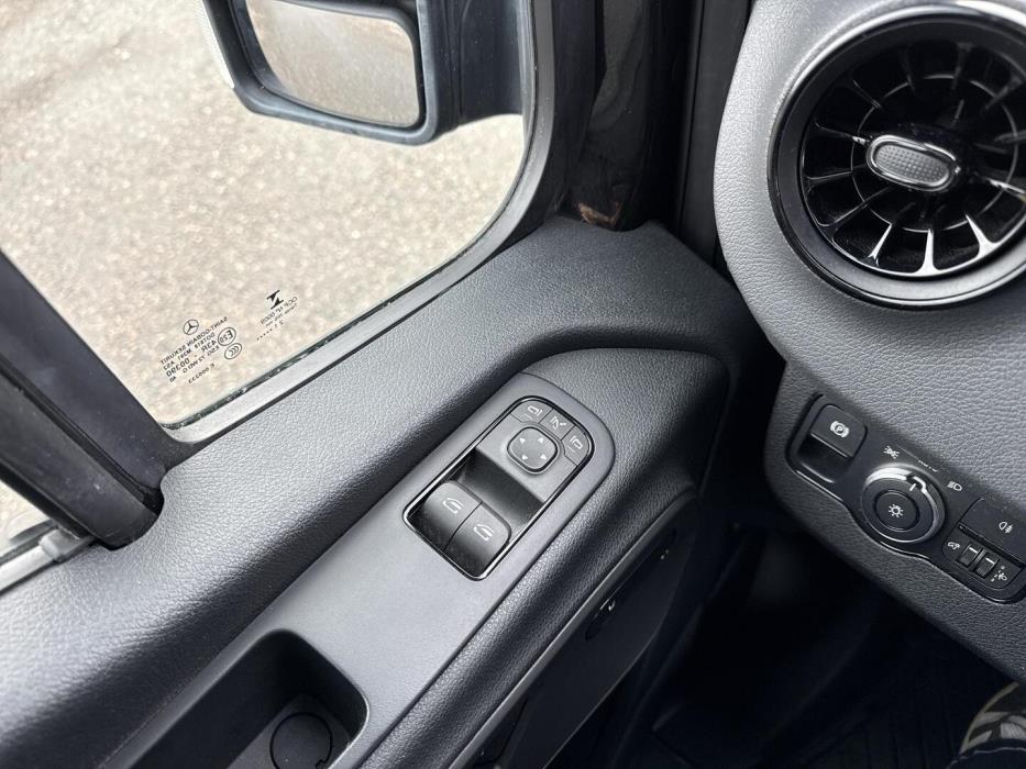 MERCEDES-BENZ Sprinter 2022