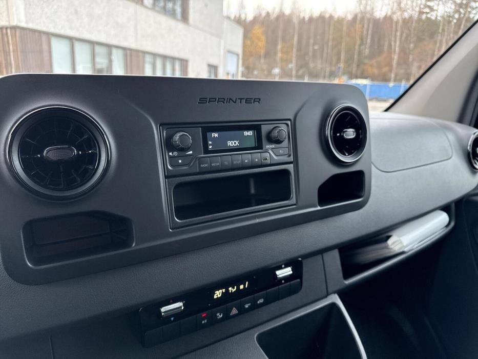 MERCEDES-BENZ Sprinter 2022