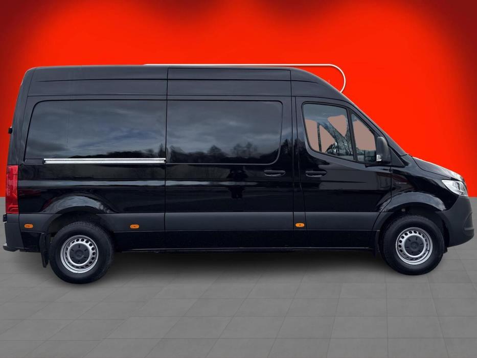 MERCEDES-BENZ Sprinter 2022