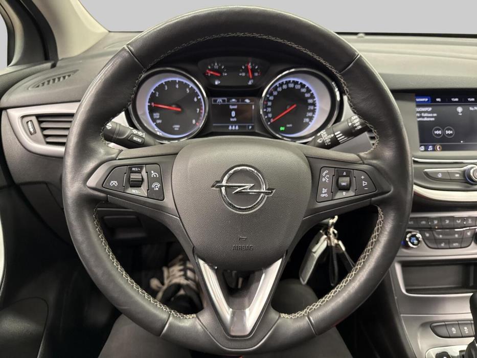 OPEL Astra 2022