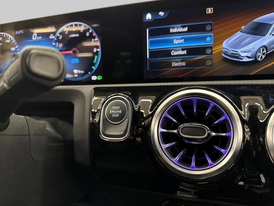 MERCEDES-BENZ CLA 2023