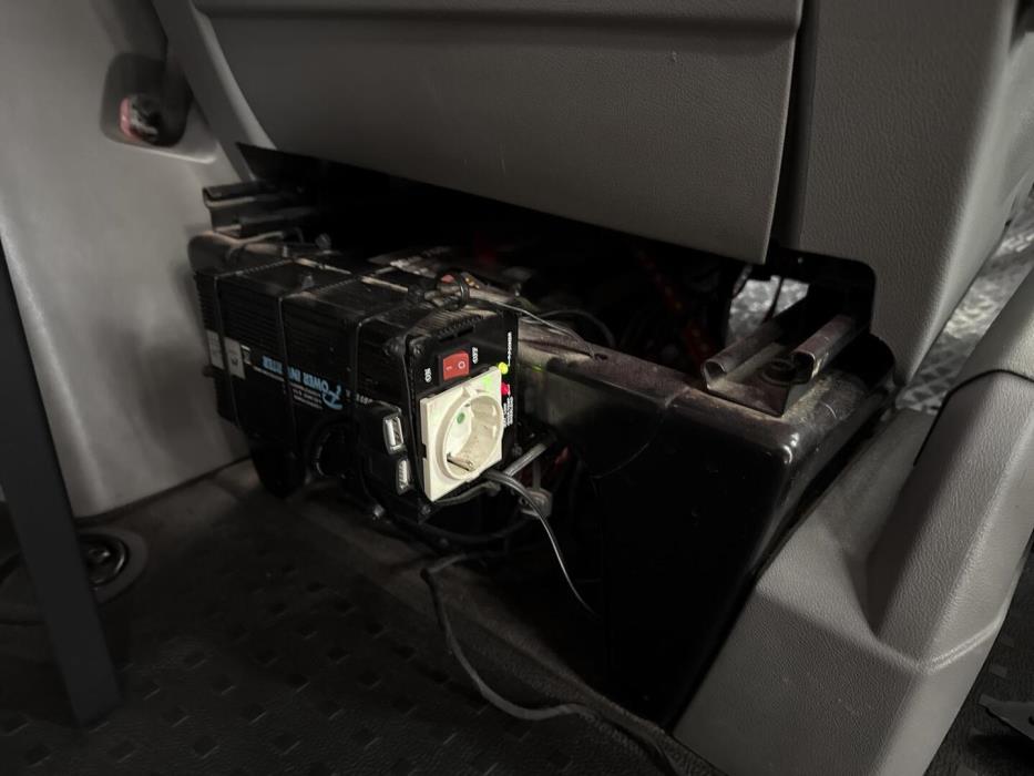 VOLKSWAGEN Transporter 2006