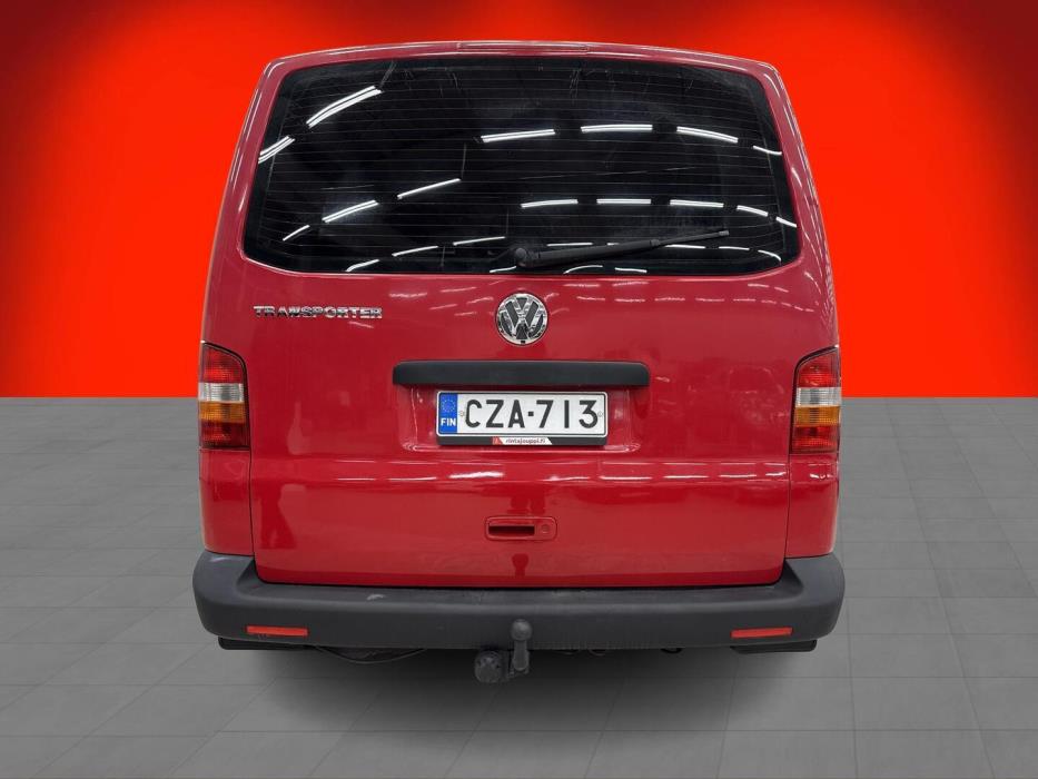 VOLKSWAGEN Transporter 2006