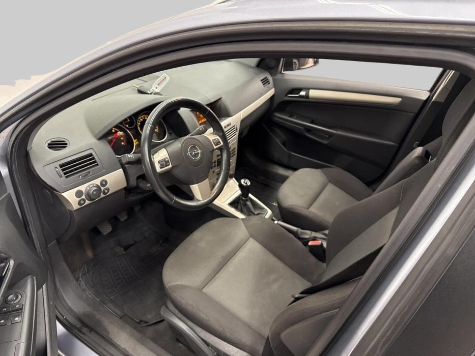 OPEL Astra 2007