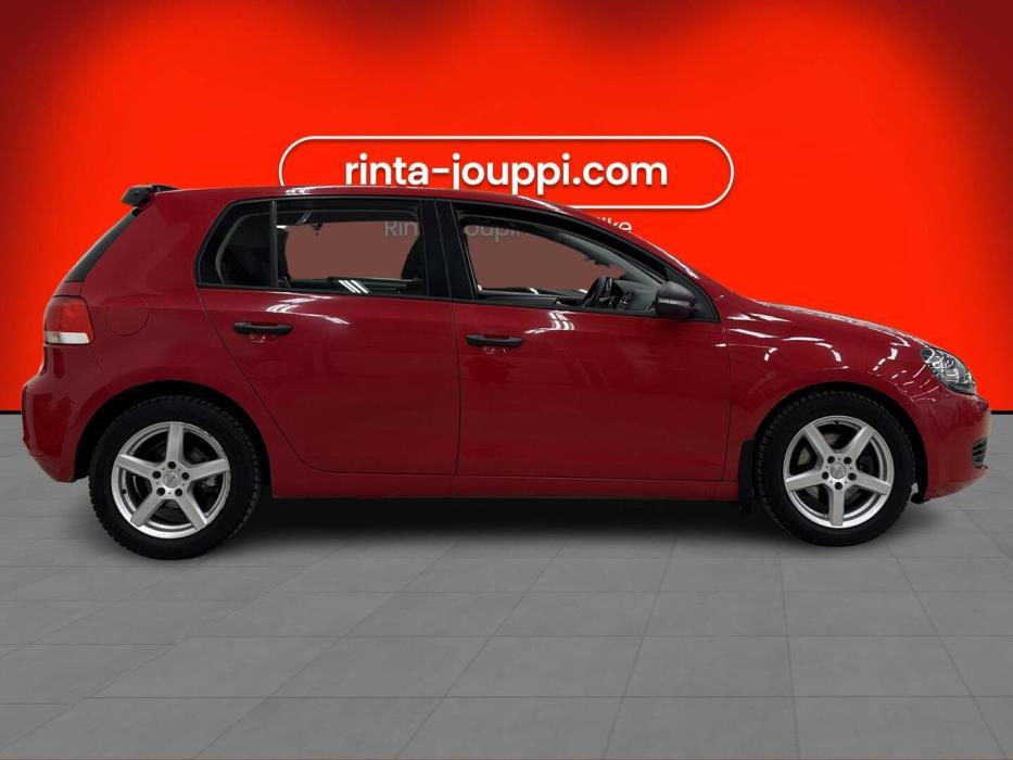 VOLKSWAGEN Golf 2010