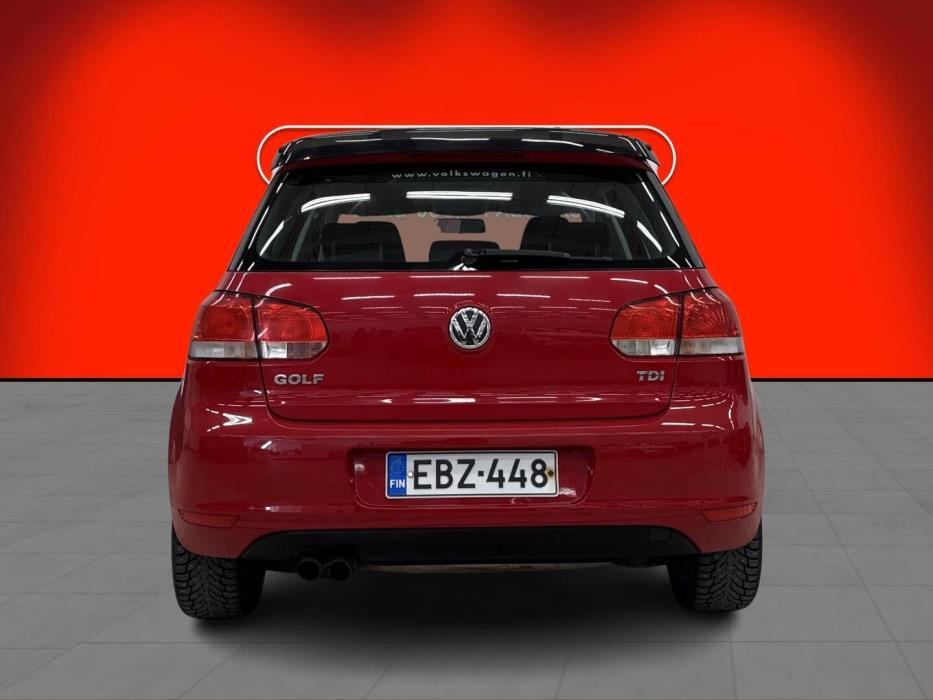 VOLKSWAGEN Golf 2010