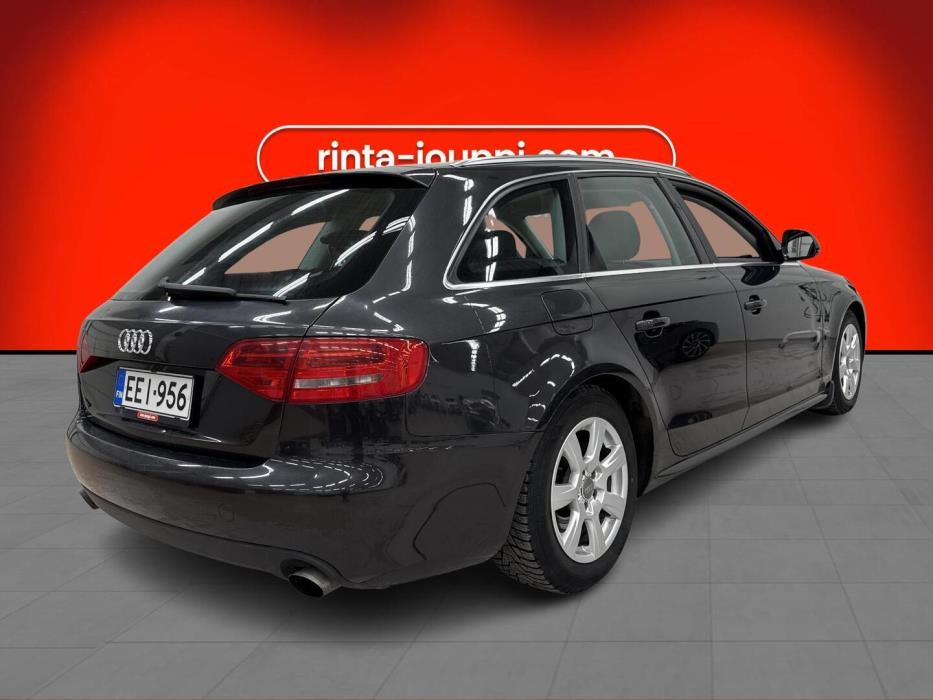 AUDI A4 2009