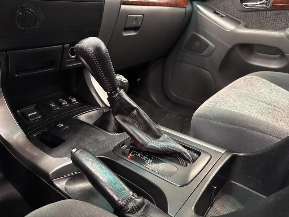 TOYOTA Land Cruiser 2006