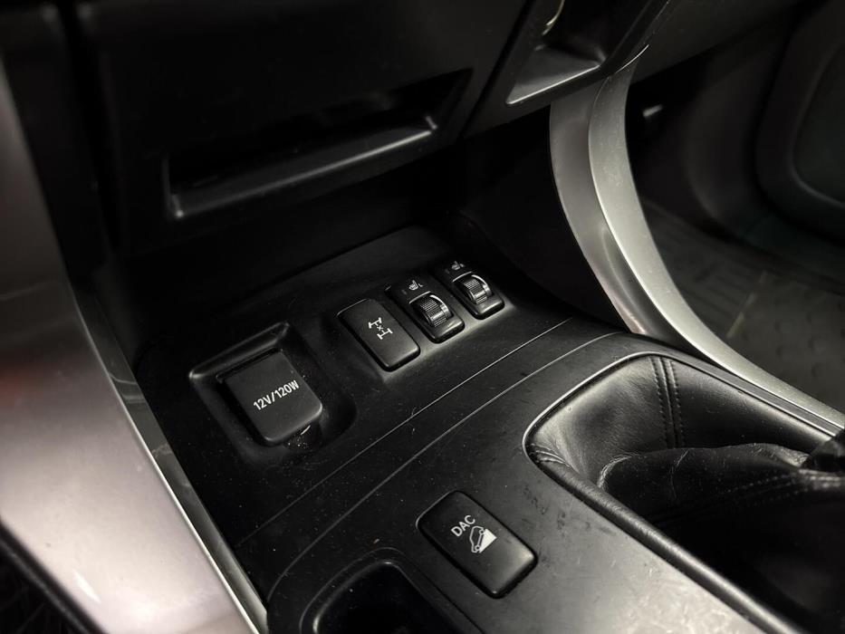 TOYOTA Land Cruiser 2006