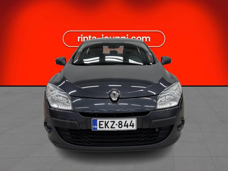 RENAULT Megane 2010