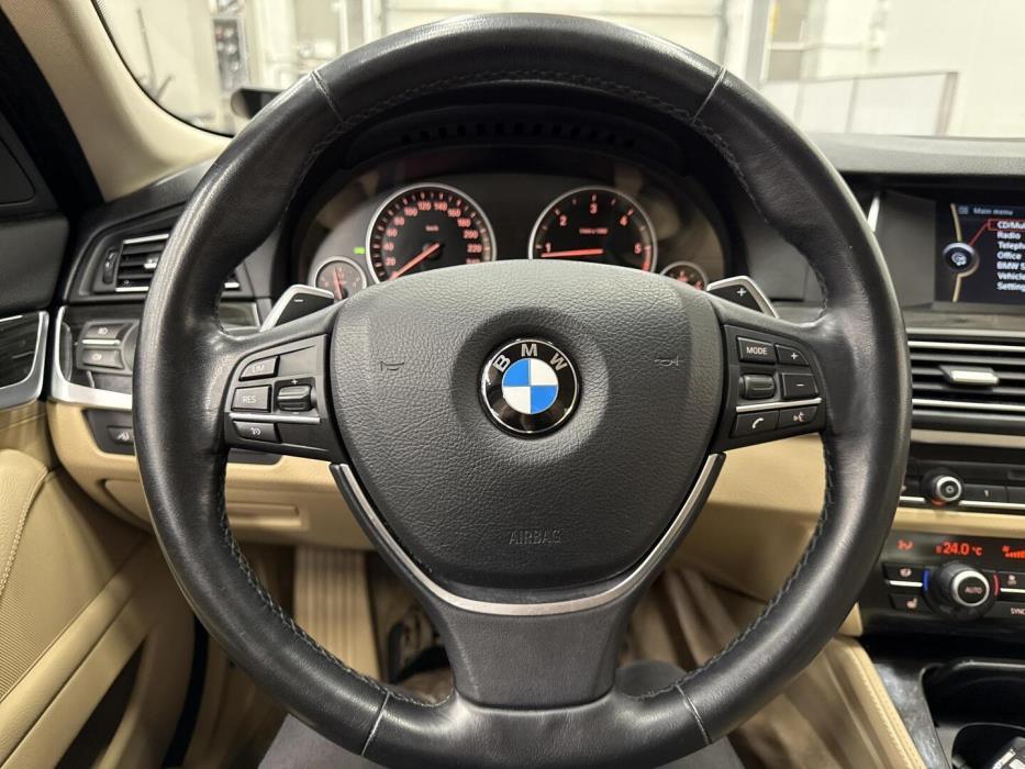 BMW 520 2014