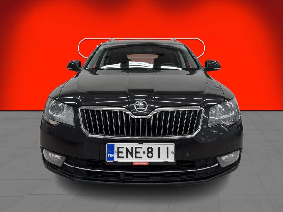 SKODA Superb 2015