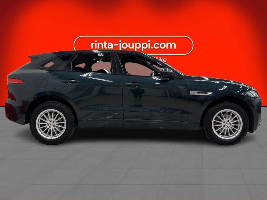 JAGUAR F-PACE 2016