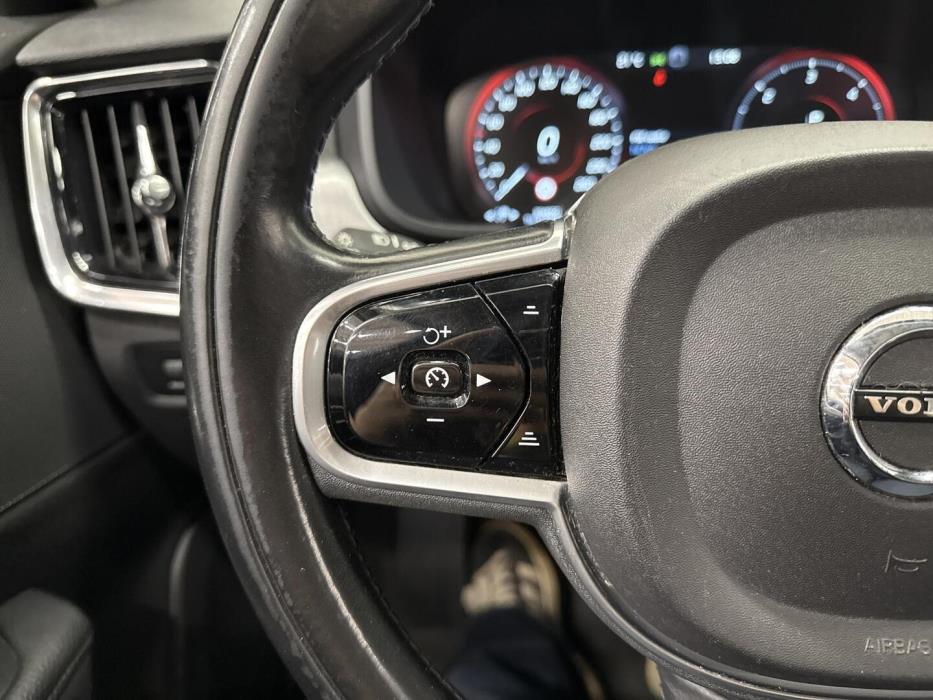 VOLVO V90 2017