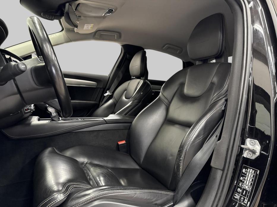 VOLVO S90 2016