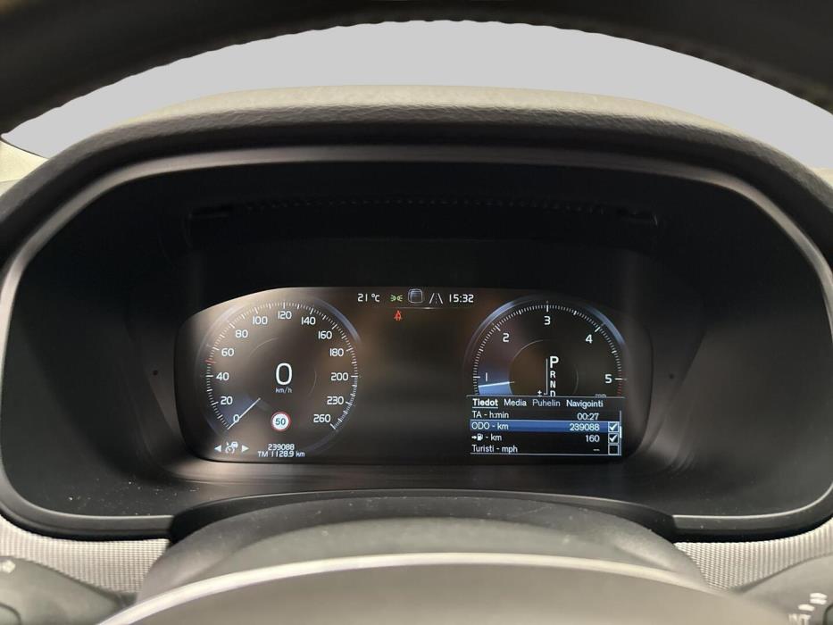 VOLVO S90 2016