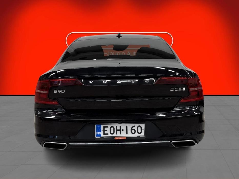 VOLVO S90 2016