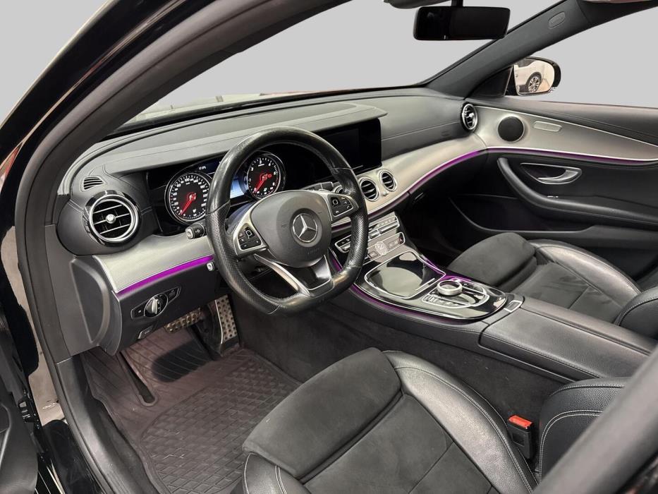 MERCEDES-BENZ E 2016