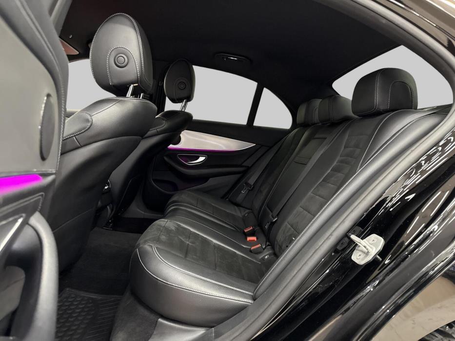 MERCEDES-BENZ E 2016