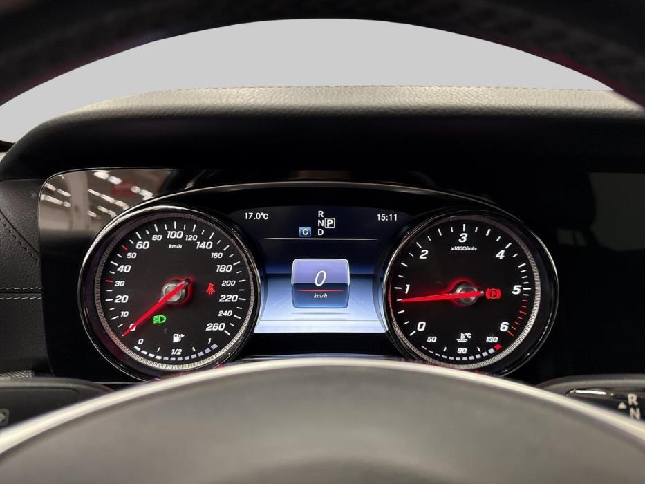 MERCEDES-BENZ E 2016