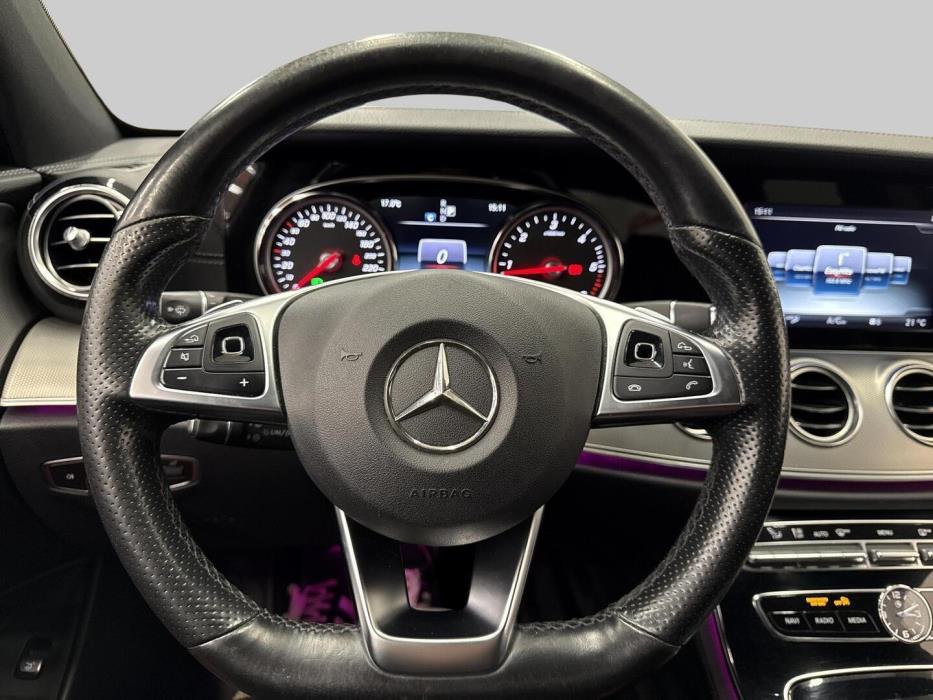MERCEDES-BENZ E 2016