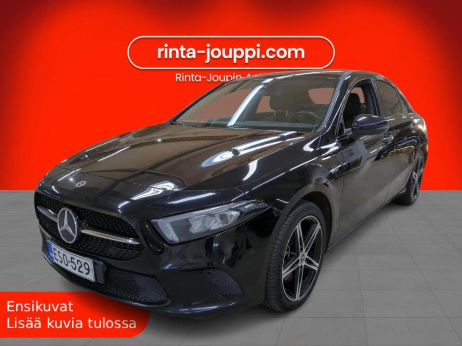 MERCEDES-BENZ A 2021