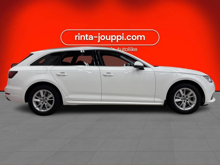 AUDI A4 2018