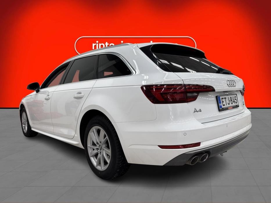 AUDI A4 2018