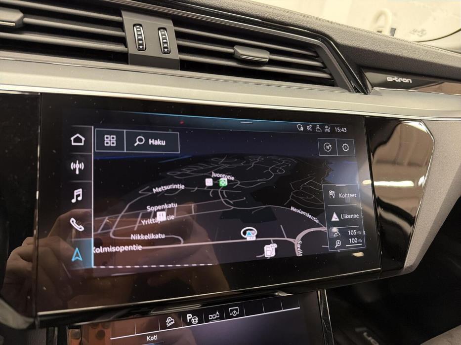 AUDI e-tron 2020