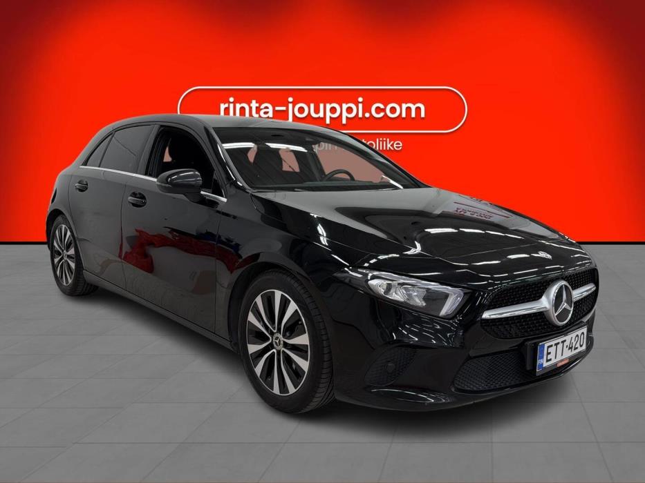 MERCEDES-BENZ A 2021