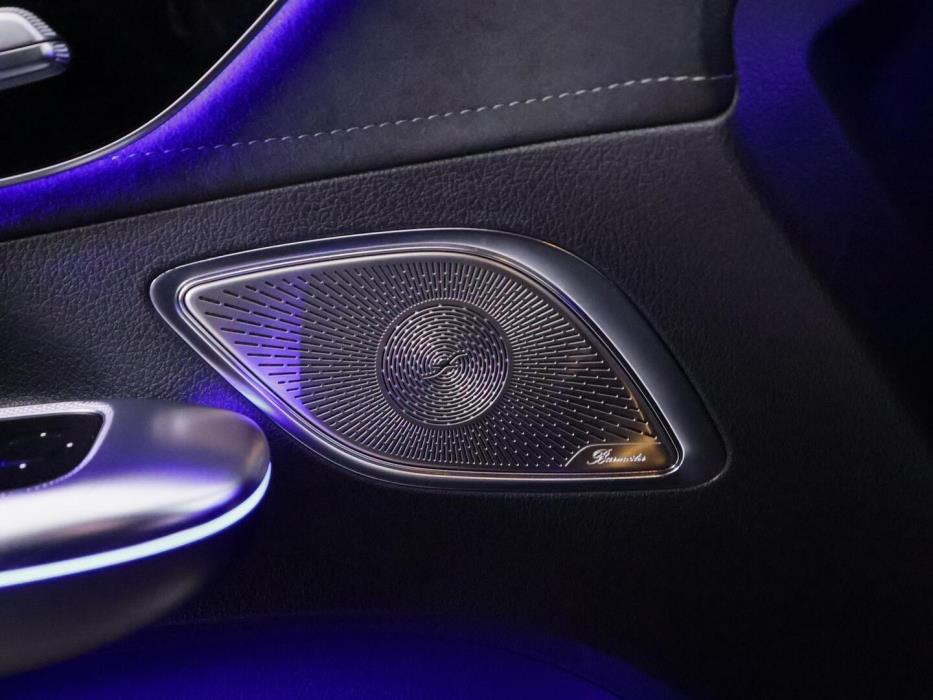 MERCEDES-BENZ EQE 2024